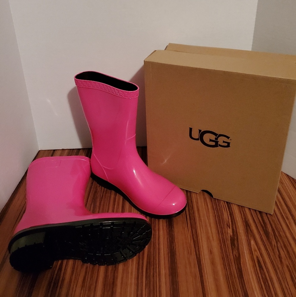 Uggs Raana Diva Pink Rainboots - Picture 2 of 4